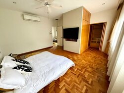 Lornie Gardens (D11), Semi-Detached #457363041